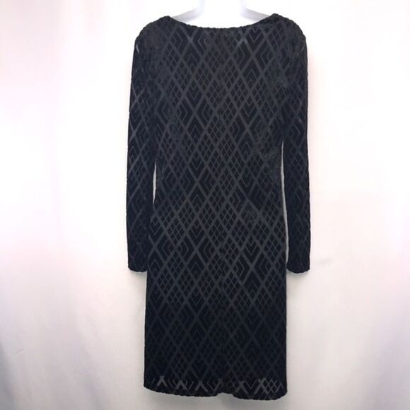 Black Velvet & Sheer Geometric Design Shift Dress - Picture 6 of 13